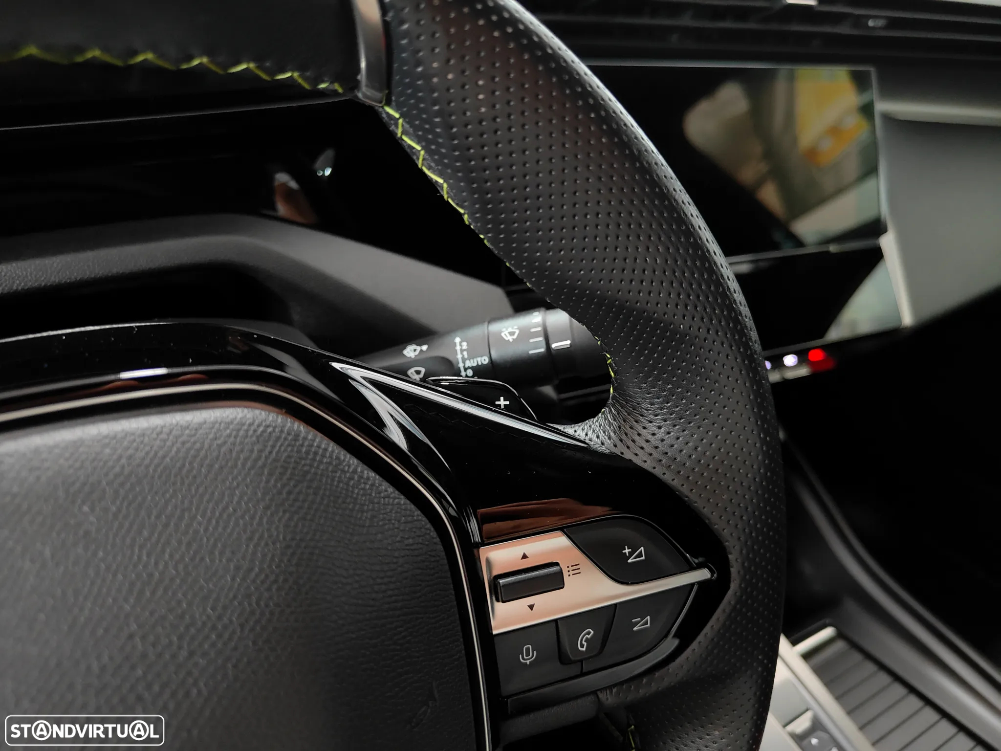 Peugeot 408 1.6 Hybrid GT e-EAT8 - 43