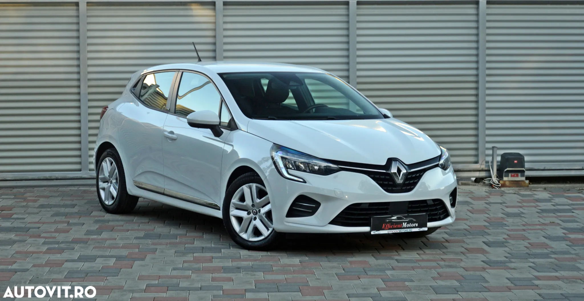 Renault Clio E-TECH Hybrid 140 BUSINESS EDITION - 11