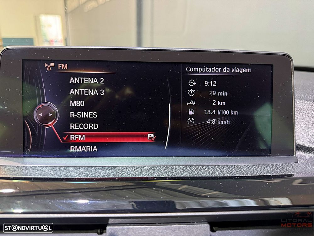 BMW 320 d EfficientDynamics Line Sport Auto - 30