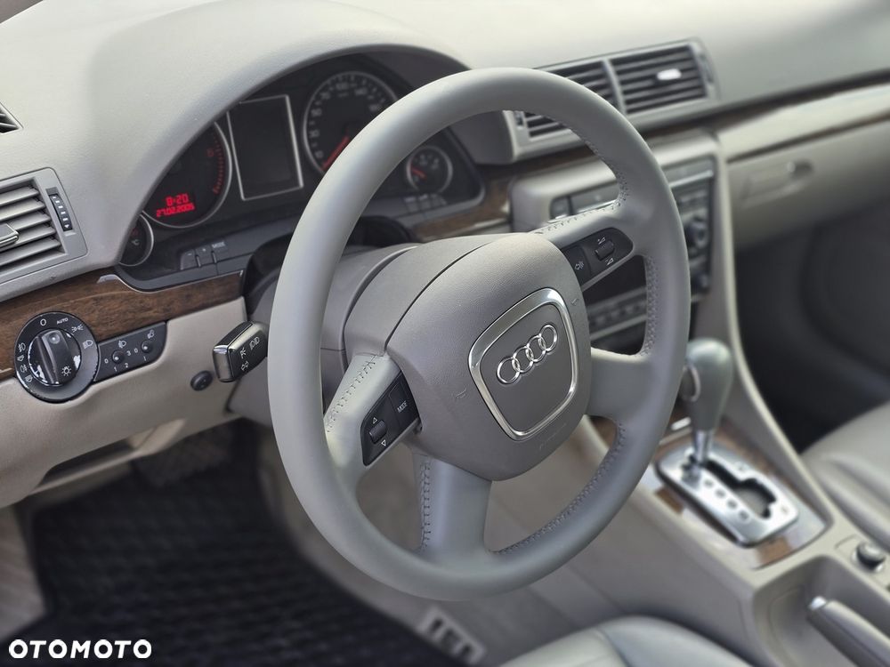 Audi A4 Limousine 2.7 TDI Multitronic - 19