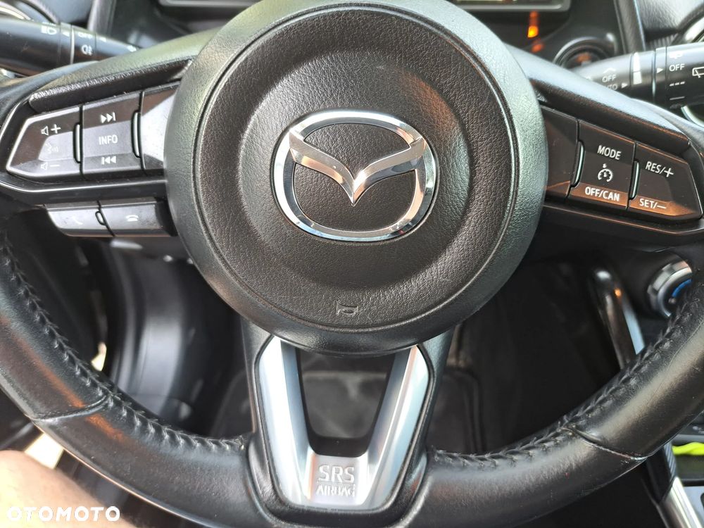 Mazda 2 - 10