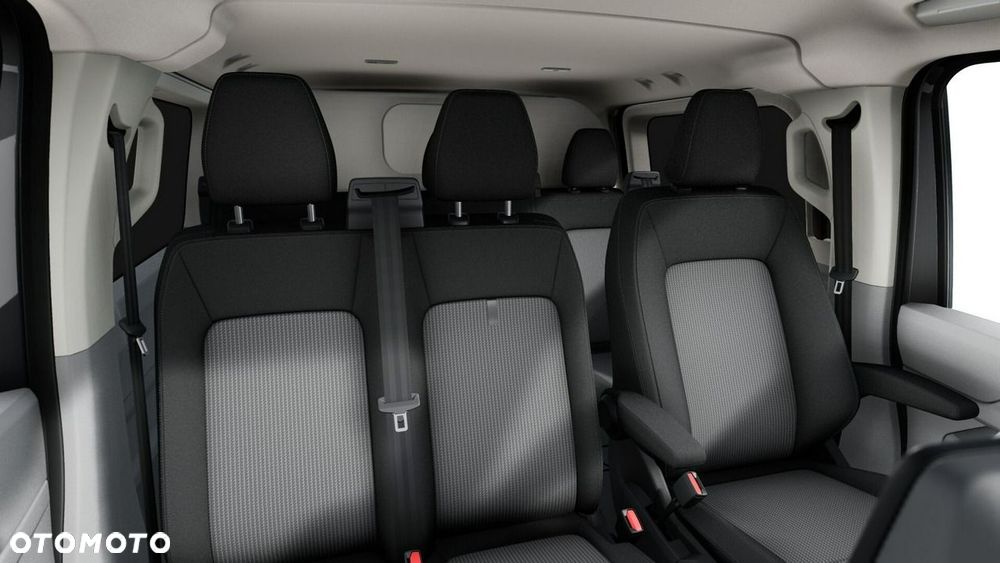 Volkswagen Transporter - 11