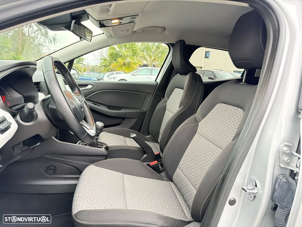 Renault Clio 1.0 TCe Evolution - 28