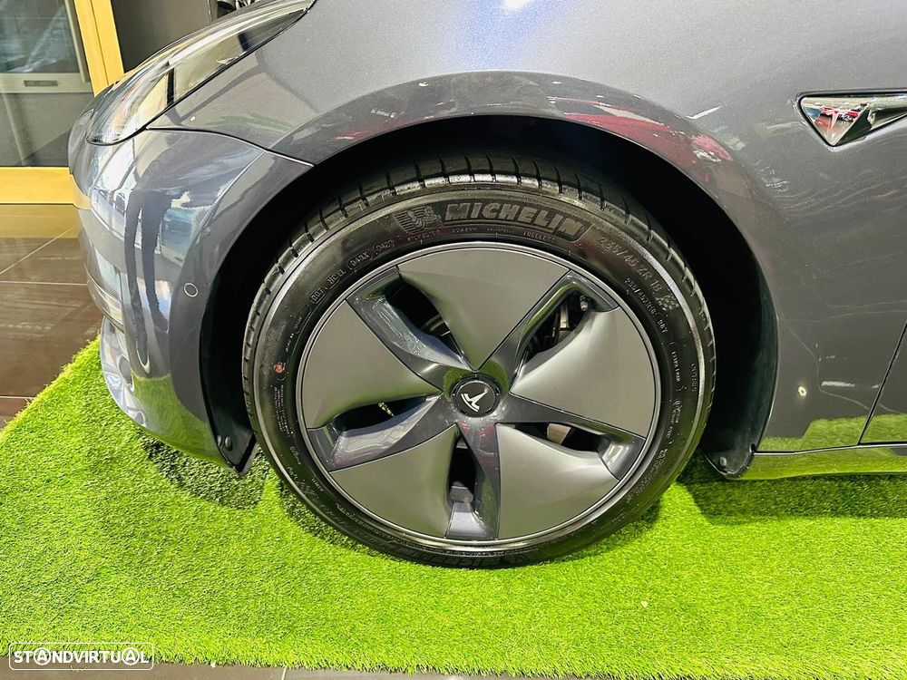 Tesla Model 3 Long-Range Dual Motor AWD - 20