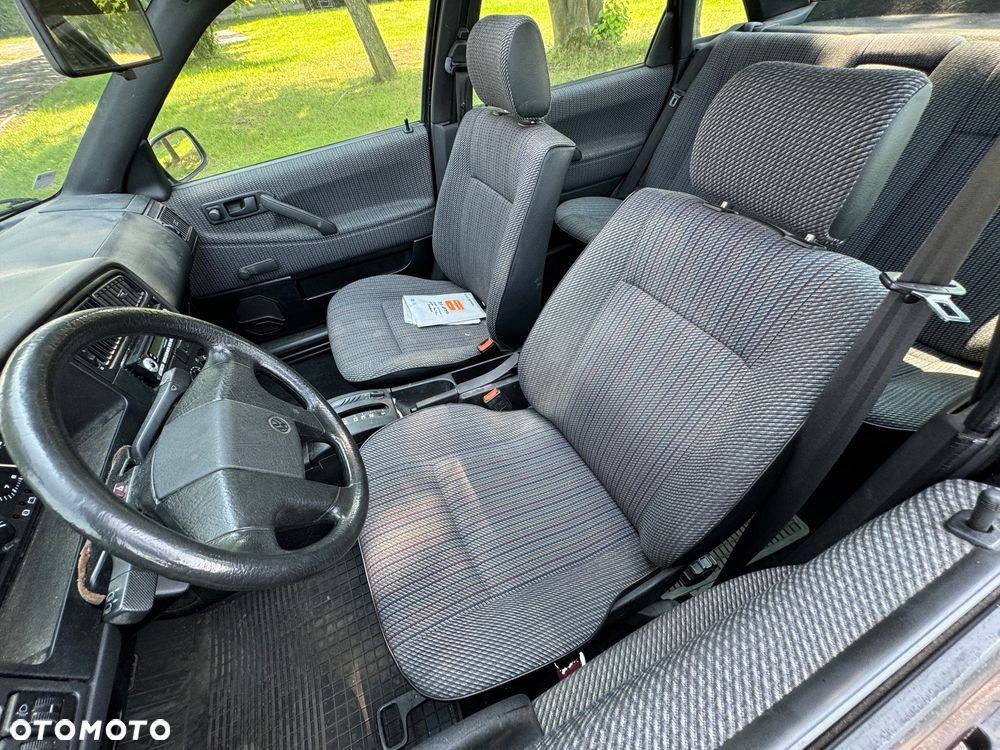 Volkswagen Passat 2.0 GL - 13