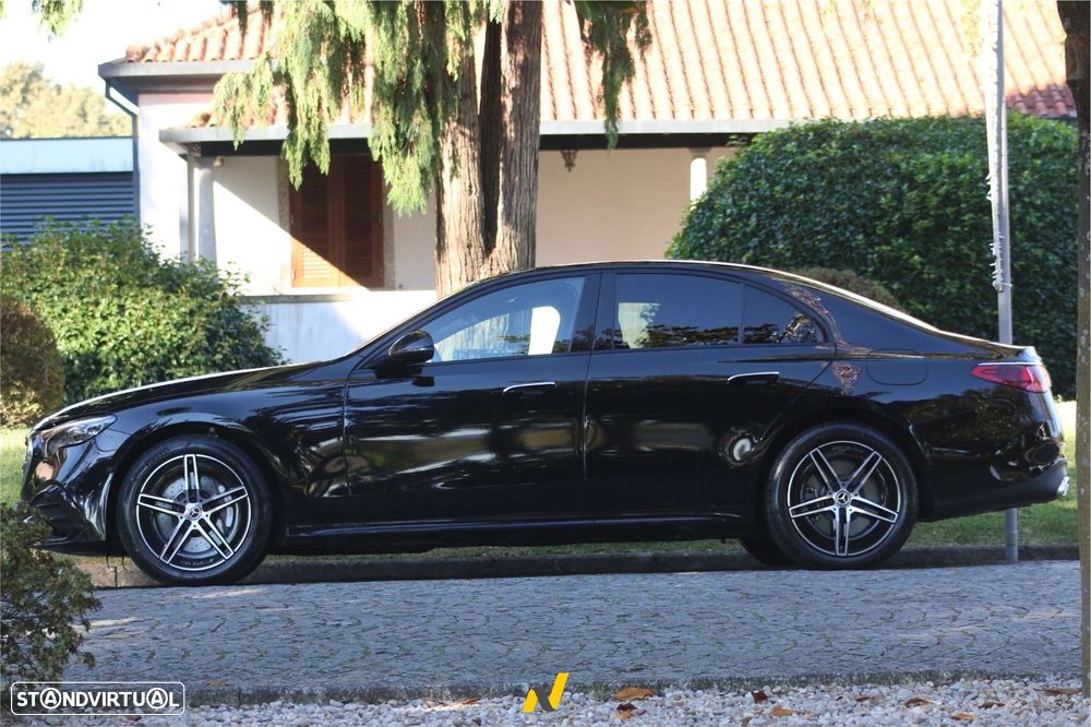 Mercedes-Benz E 300 de 4Matic T 9G-TRONIC AMG Line - 12