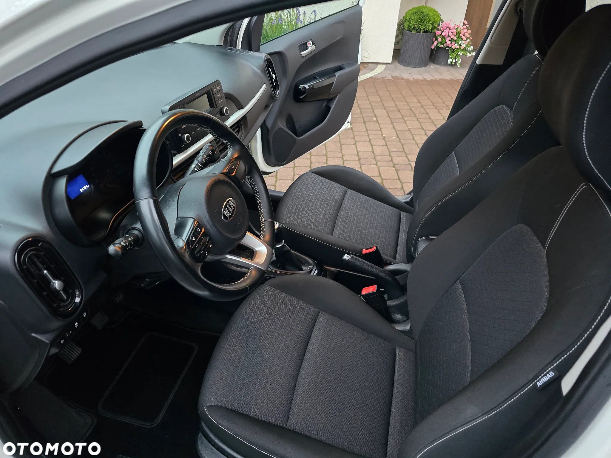 Kia Picanto 1.0 L - 6