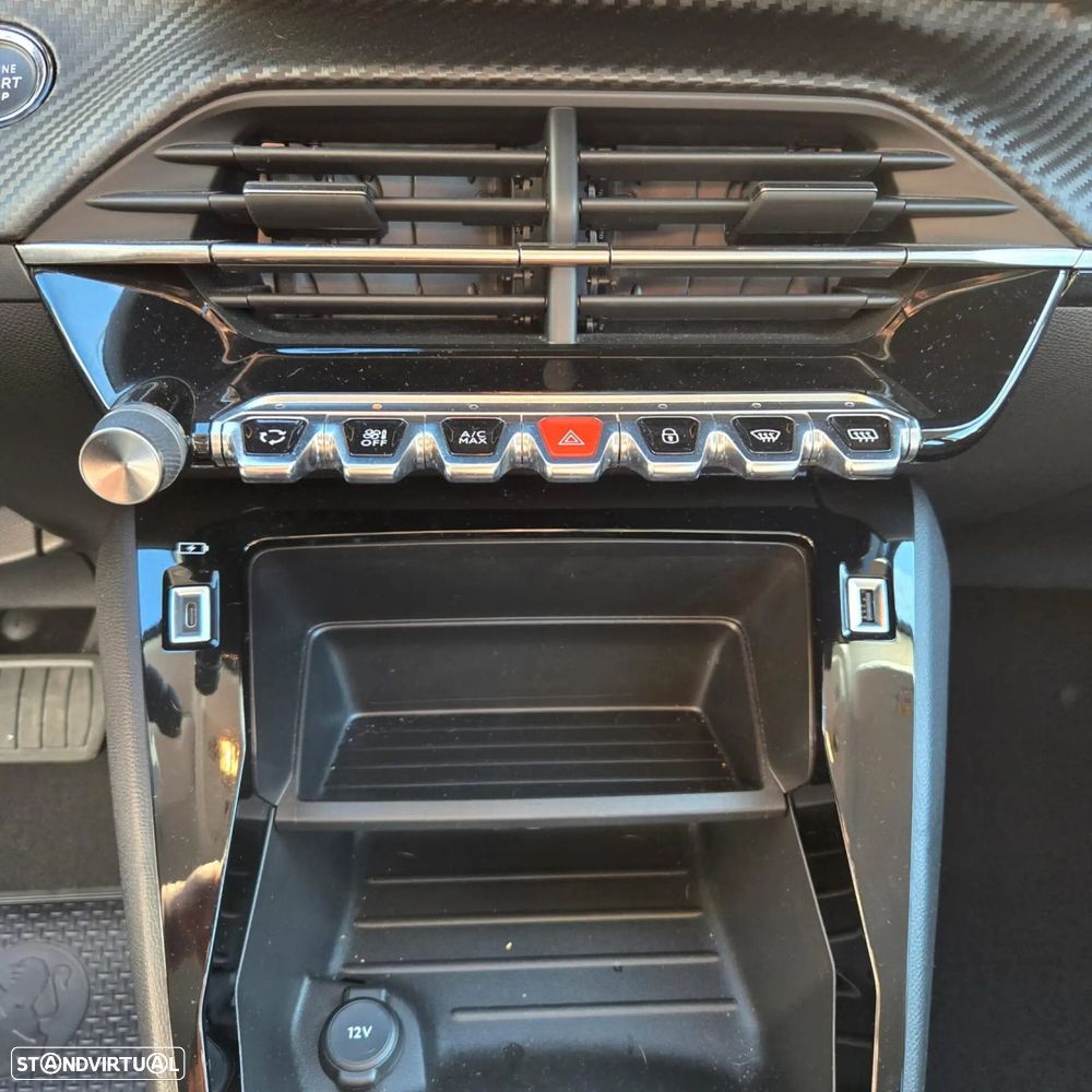 Peugeot e-208 50 kWh Allure - 13