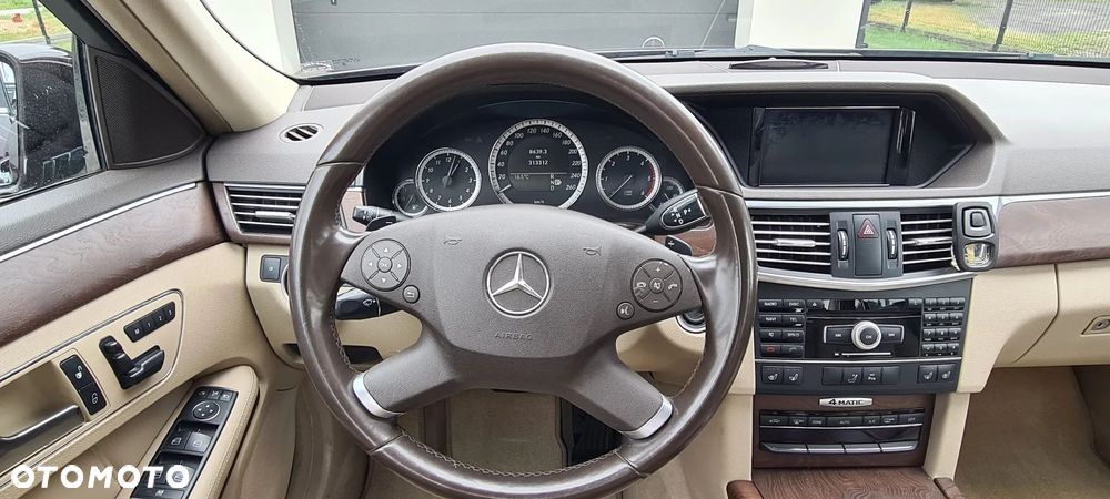 Mercedes-Benz Klasa E 350 CDI 4-Matic BlueEff Avantgarde - 11