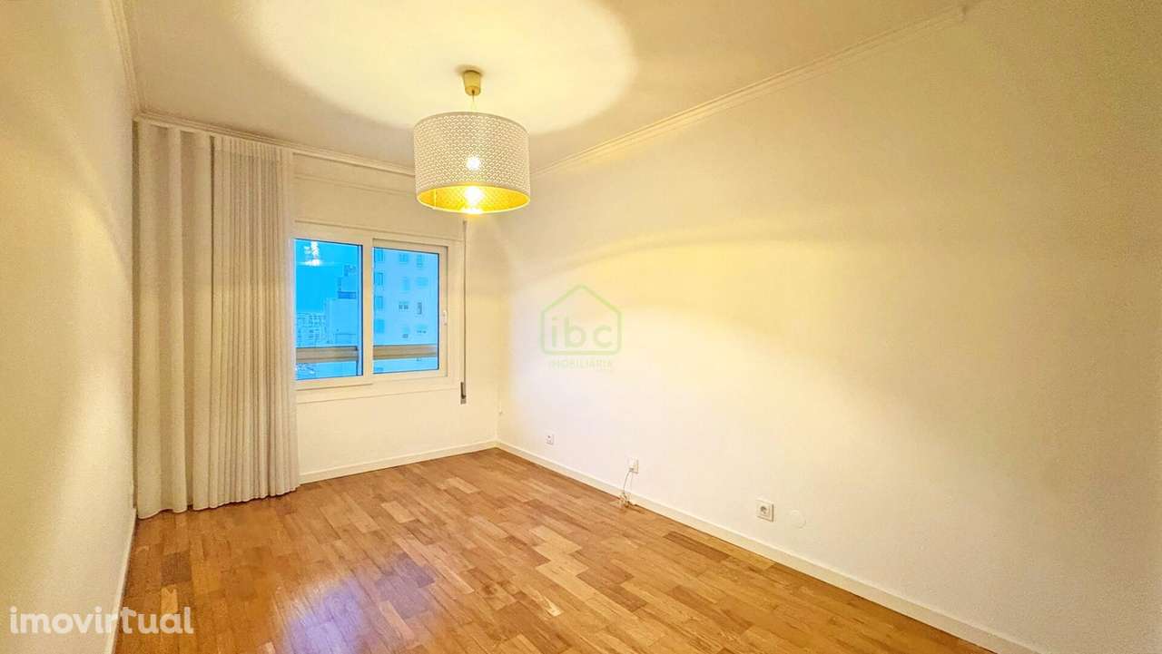 Apartamento T2 com Vista Mar | Póvoa de Varzim - Grande imagem: 5/25