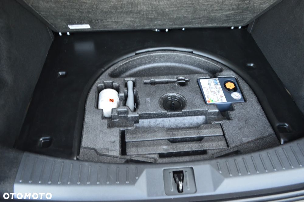 Ford Kuga 2.0 TDCi 4WD Trend - 9