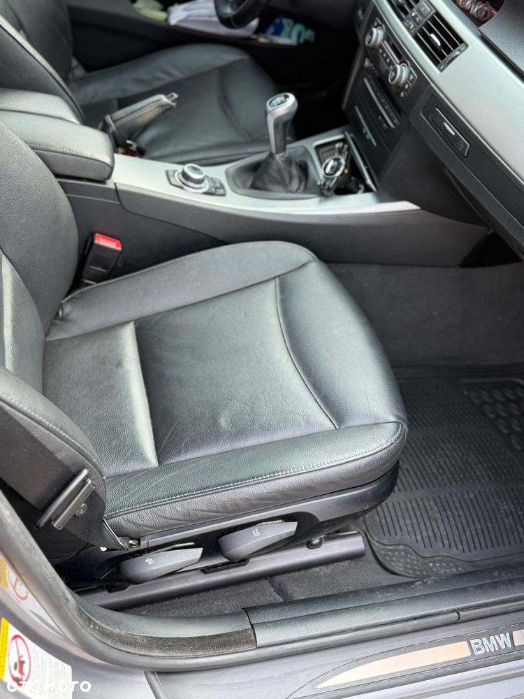 BMW Seria 3 320d xDrive DPF Edition Fleet - 18