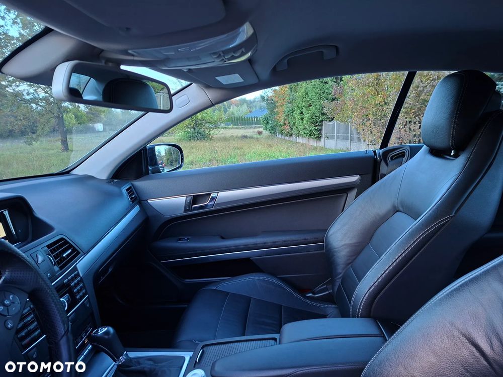 Mercedes-Benz Klasa E 350 CGI BlueEff - 18