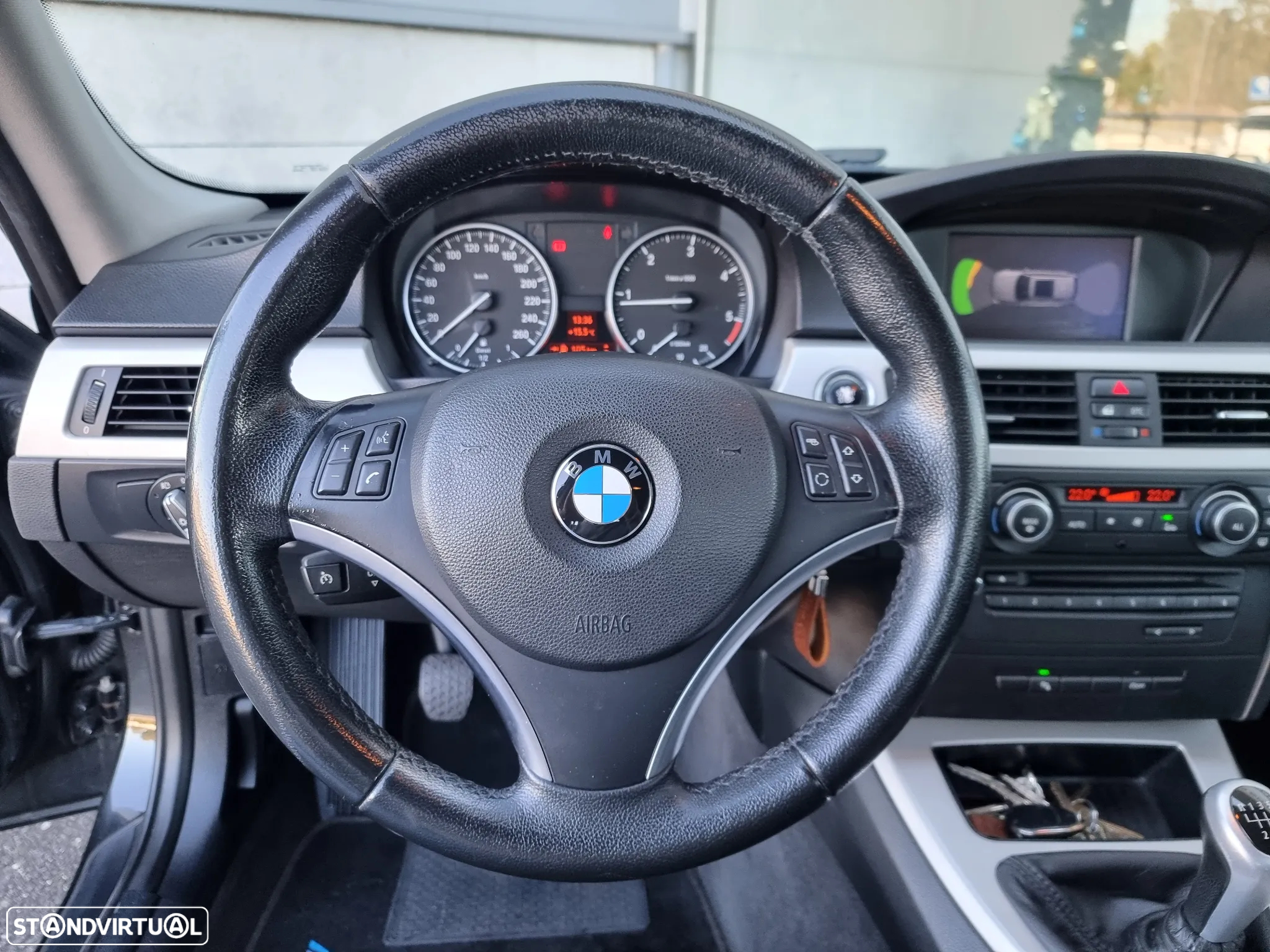 BMW 318 d Touring Sport - 11