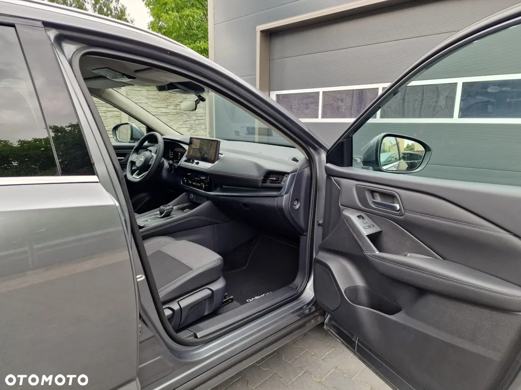 Nissan Qashqai 1.3 DIG-T MHEV Xtronic N-Connecta - 26