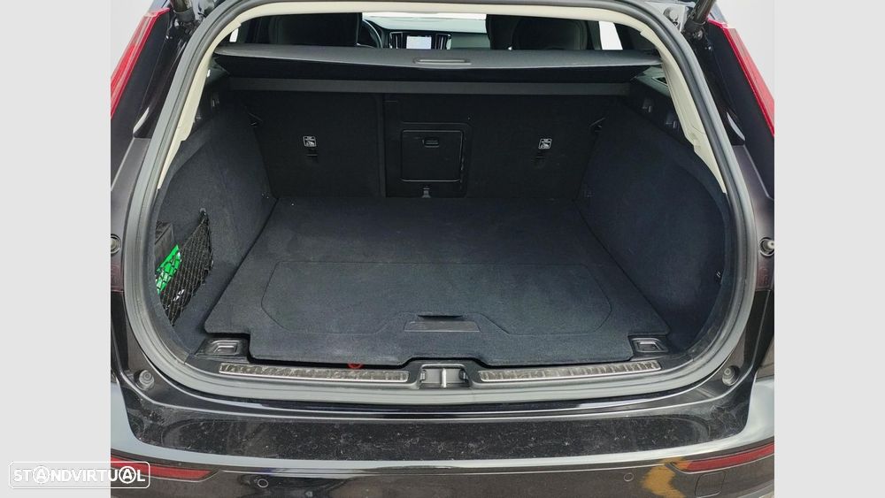 Volvo V60 2.0 T6 AWD TE Core - 16