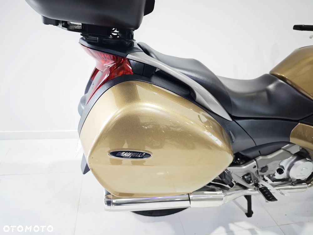 Honda Deauville - 13