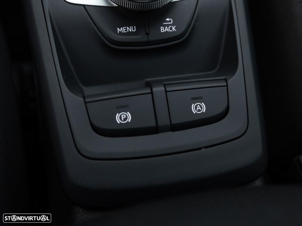 Audi Q2 30 TDI Advanced S tronic - 20