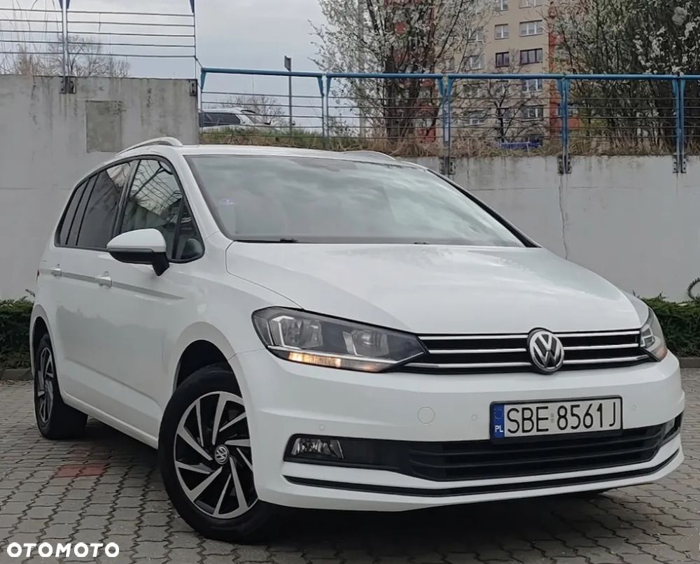 Volkswagen Touran 1.4 TSI BMT Comfortline - 1