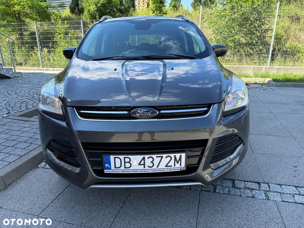 Ford Kuga 1.5 EcoBoost 2x4 Titanium - 2