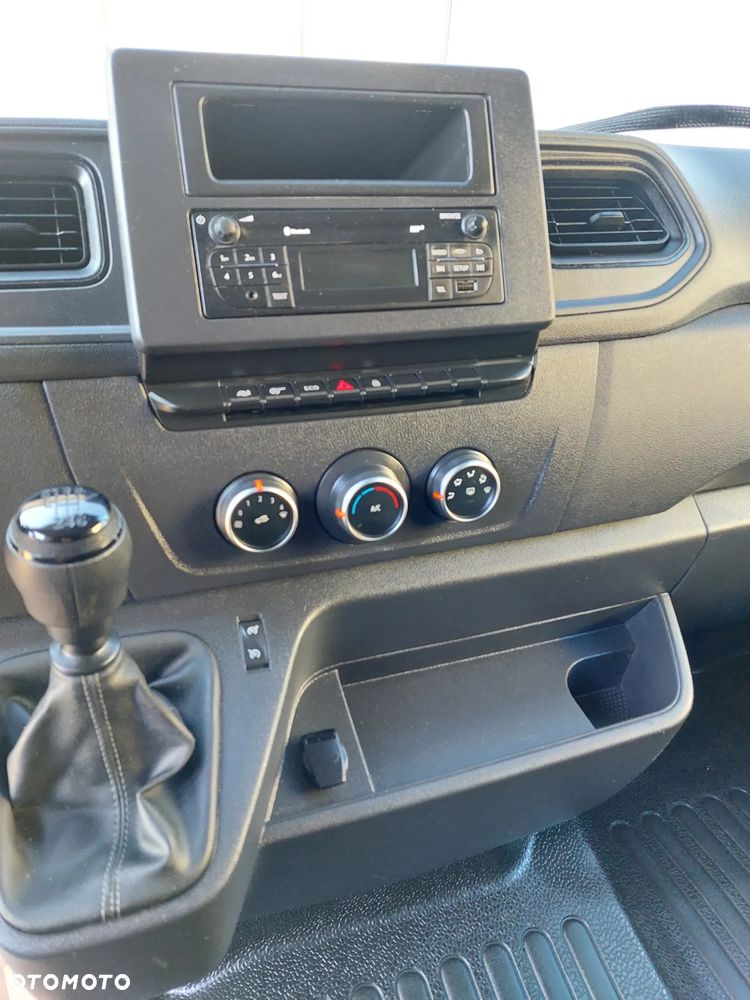 Renault Master / podnośnik koszowy 12.5 m/ zwyżka/ tylko 340 h  pracy/ super stan / Francja - 20