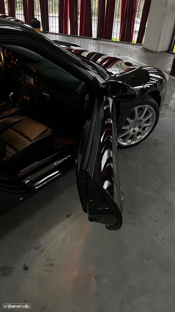Porsche 911 (996) Carrera - 16