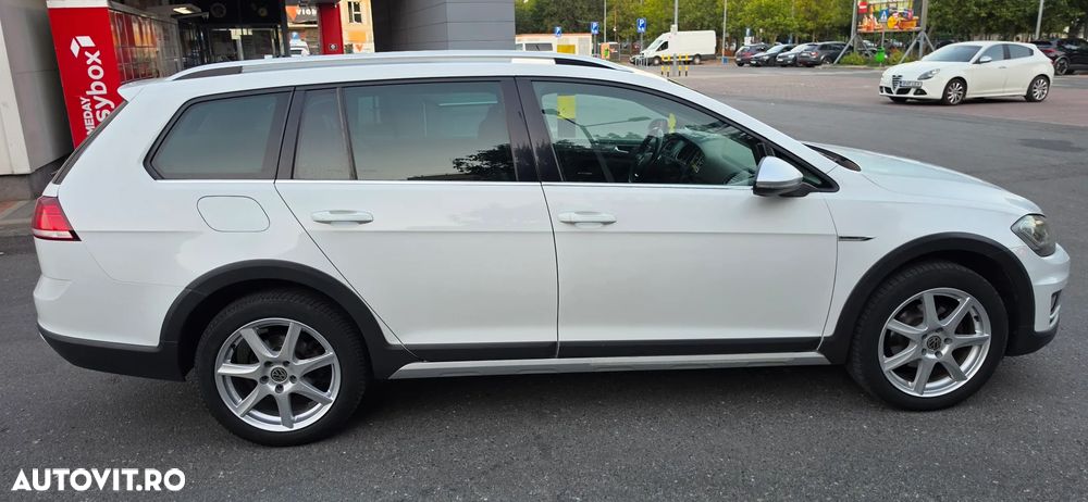 Volkswagen Golf 2.0 TDI DPF BMT Highline - 9