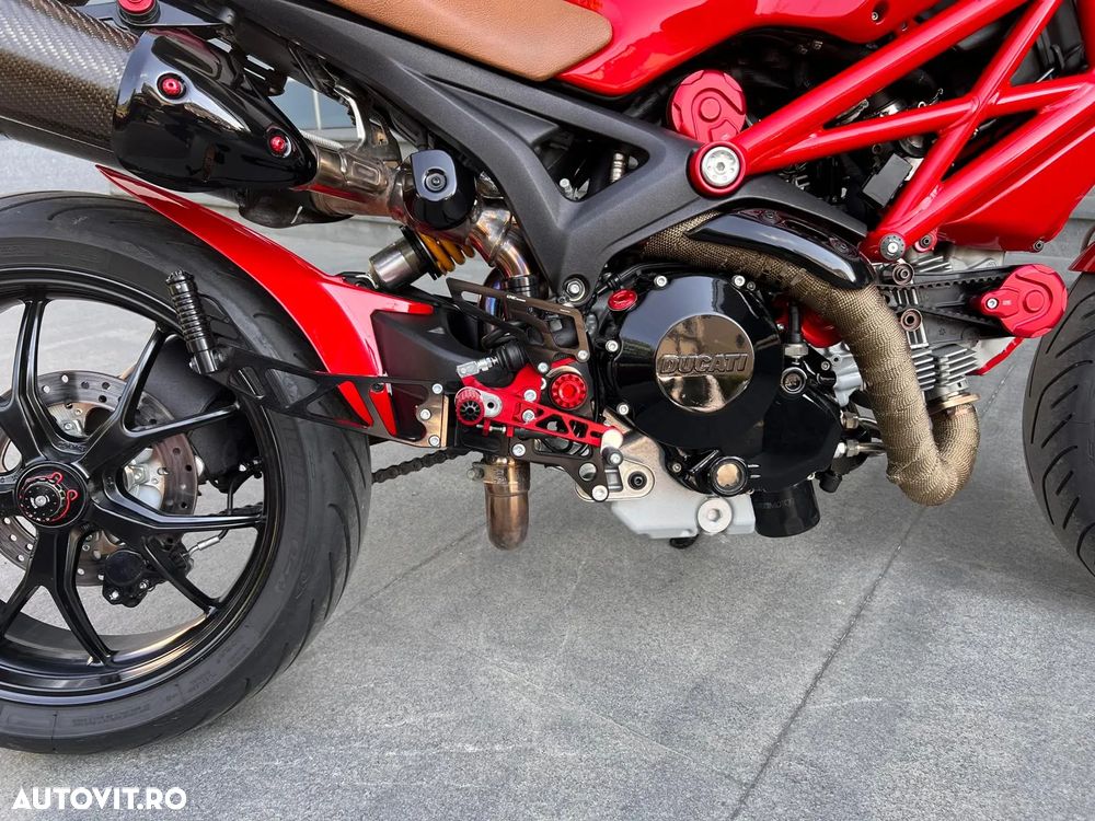 Ducati Monster 800 S - 23