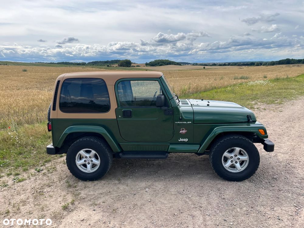 Jeep Wrangler 4.0 Automatik Sahara - 11