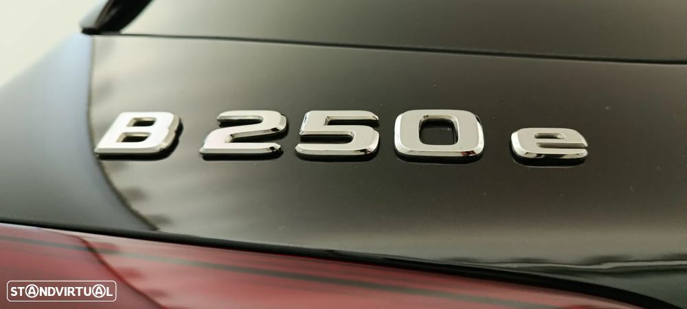 Mercedes-Benz B 250 e - 32