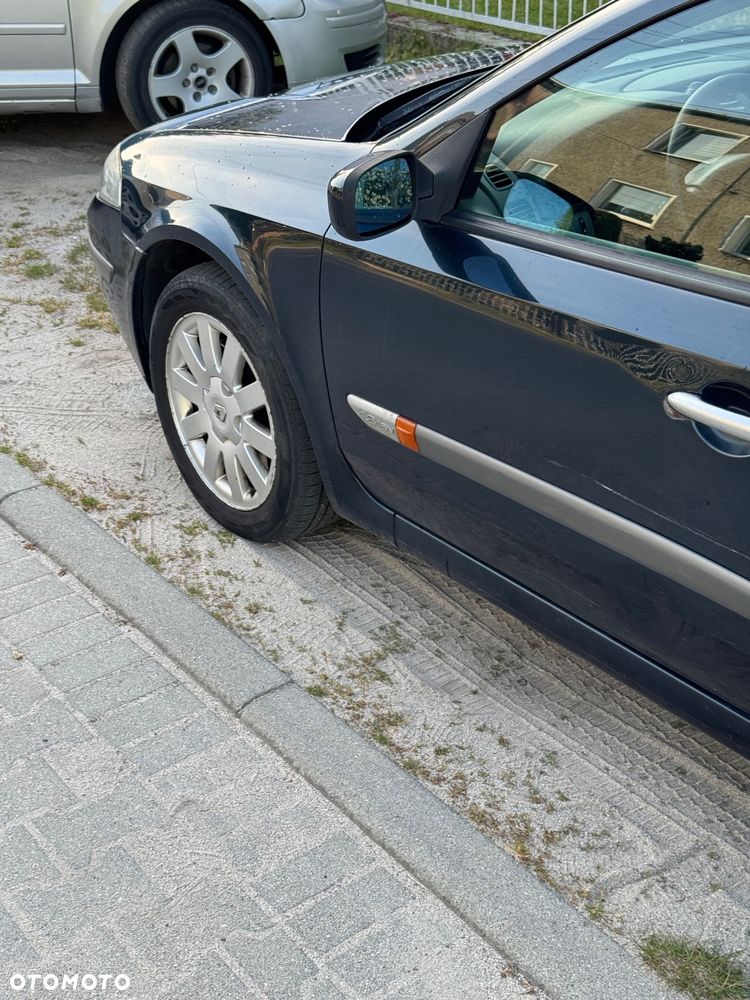 Renault Laguna 1.8 Privilege - 6