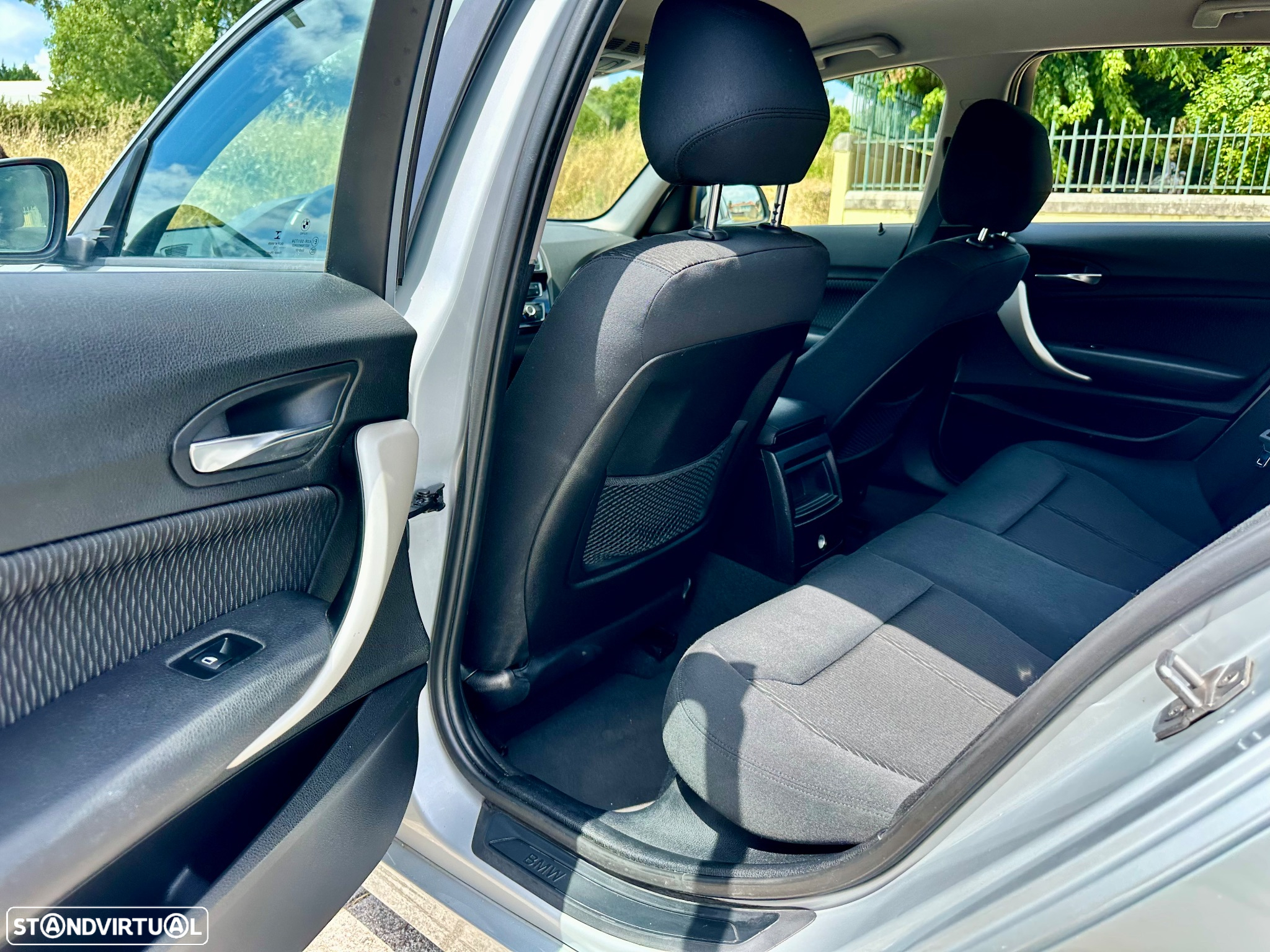 BMW 116 d Advantage Auto - 19