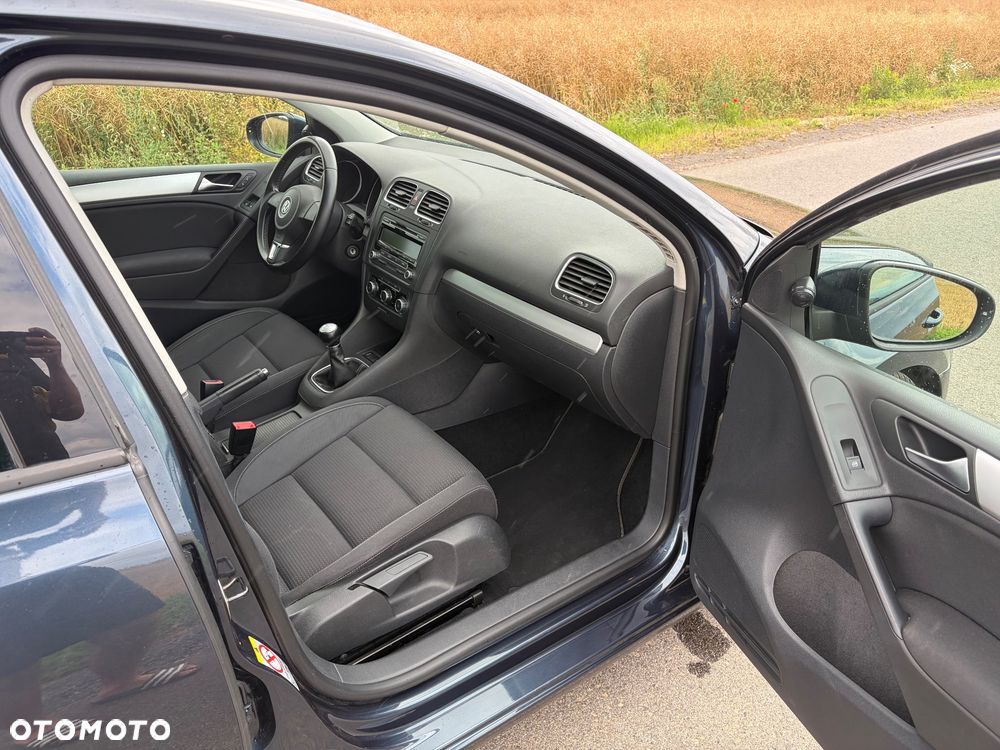 Volkswagen Golf 1.2 TSI Team - 17