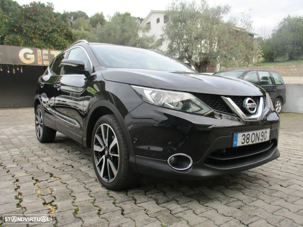 Nissan Qashqai 1.6 dCi Tekna Premium S Alcantara - 2