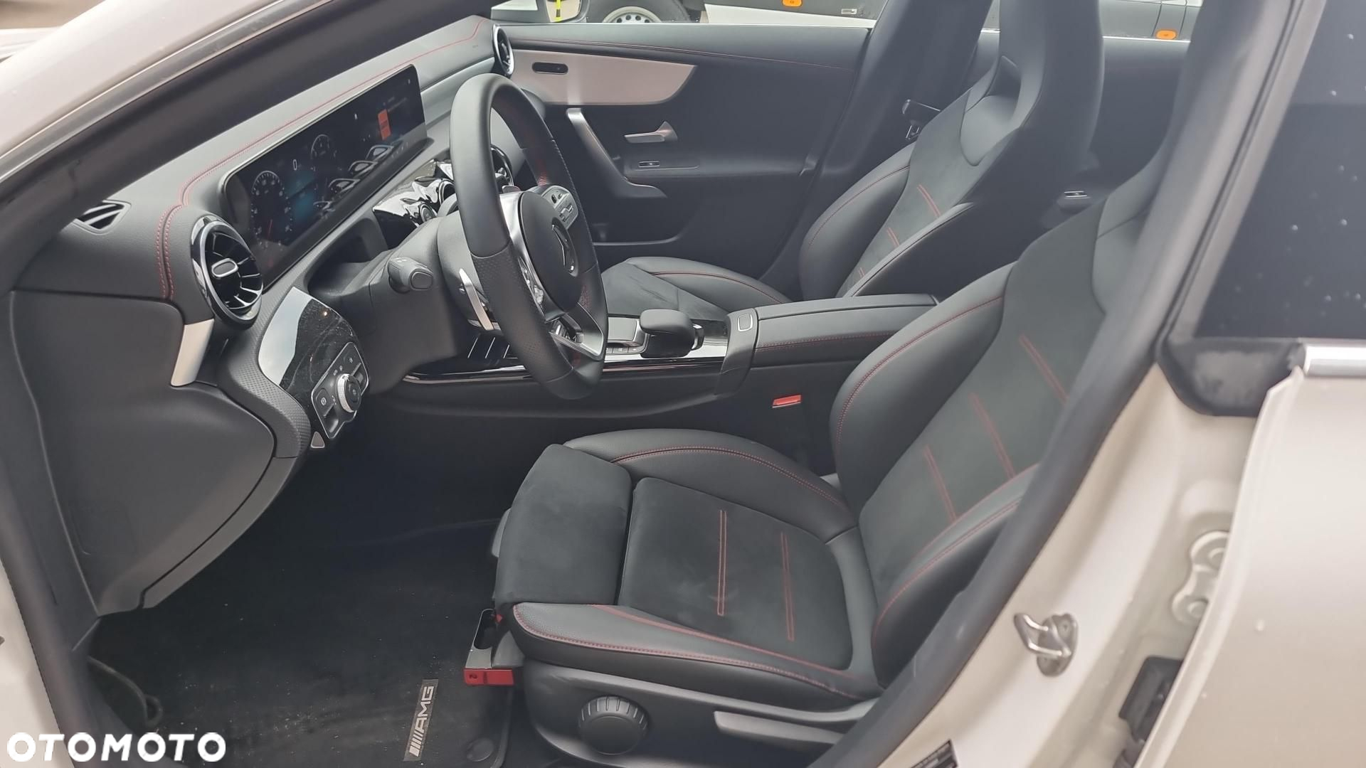 Mercedes-Benz CLA - 20
