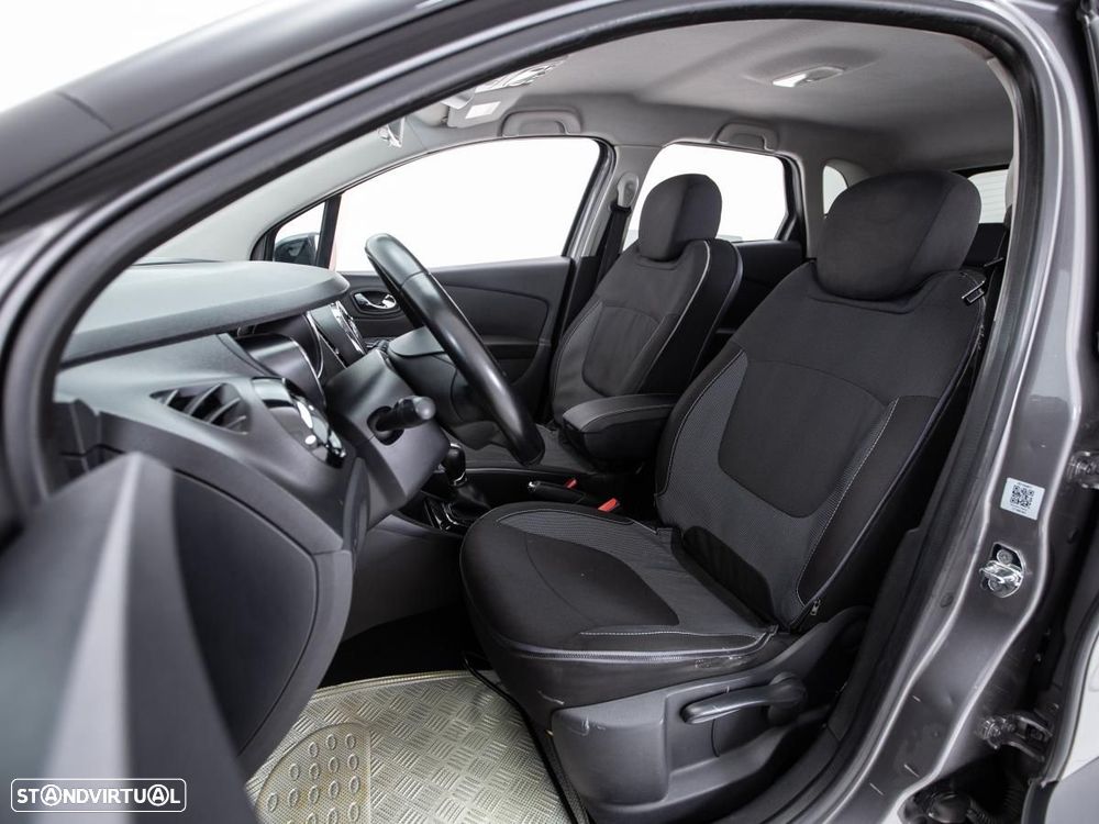 Renault Captur - 8