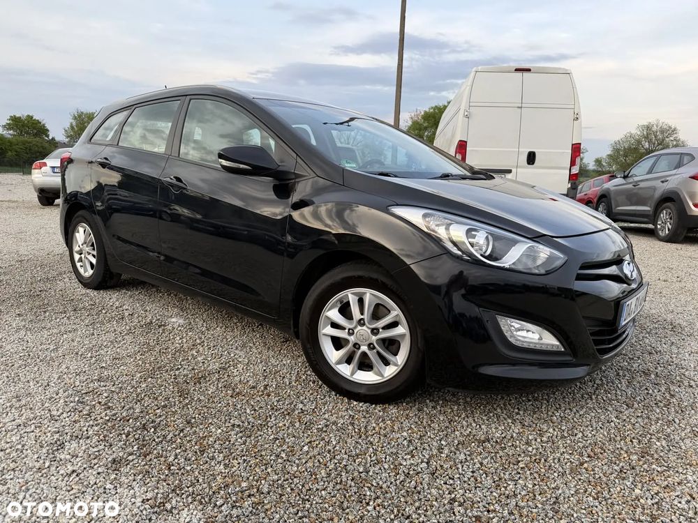 Hyundai i30 Kombi 1.6 GDi DCT Style - 2