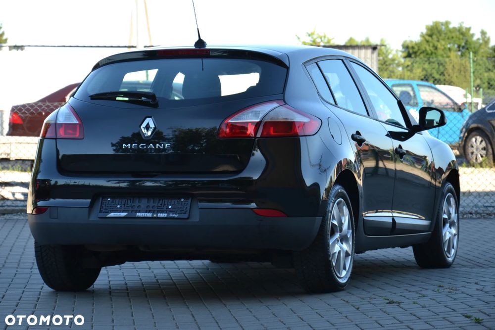 Renault Megane 1.6 16V Color Edition - 3