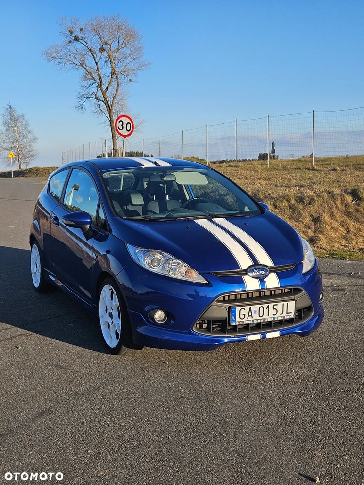 Ford Fiesta 1.6 Sport - 2