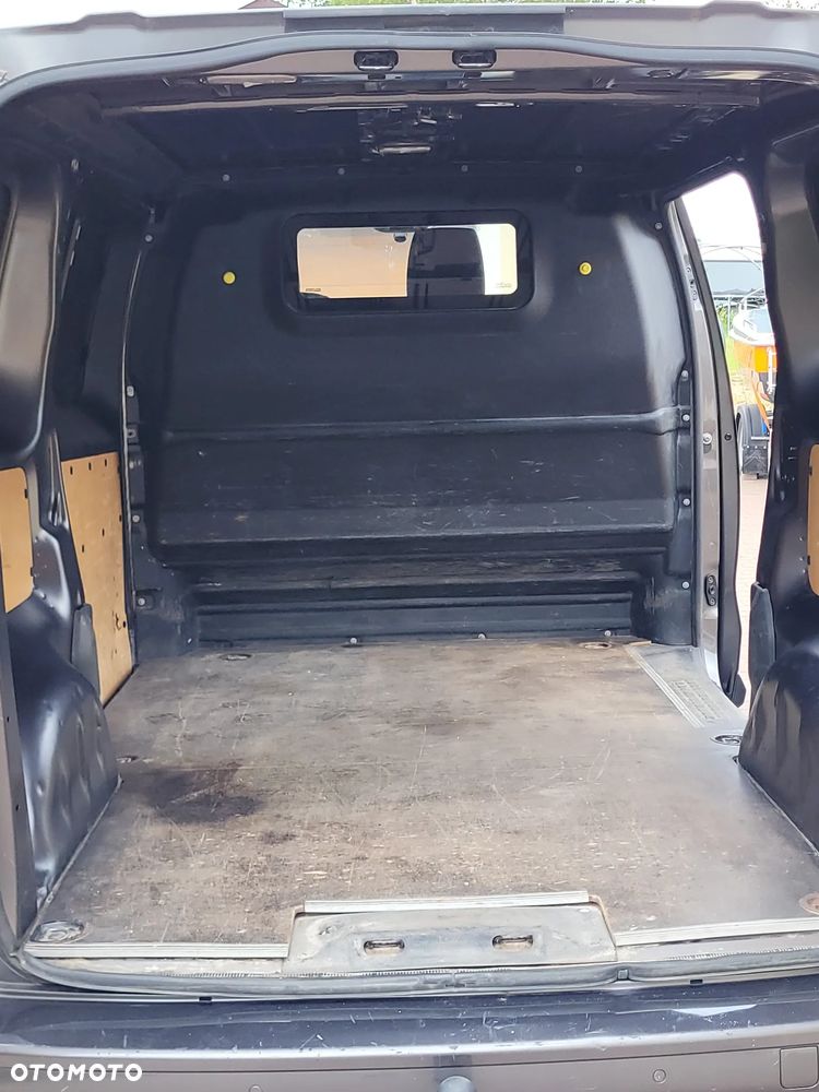 Peugeot Expert - 11