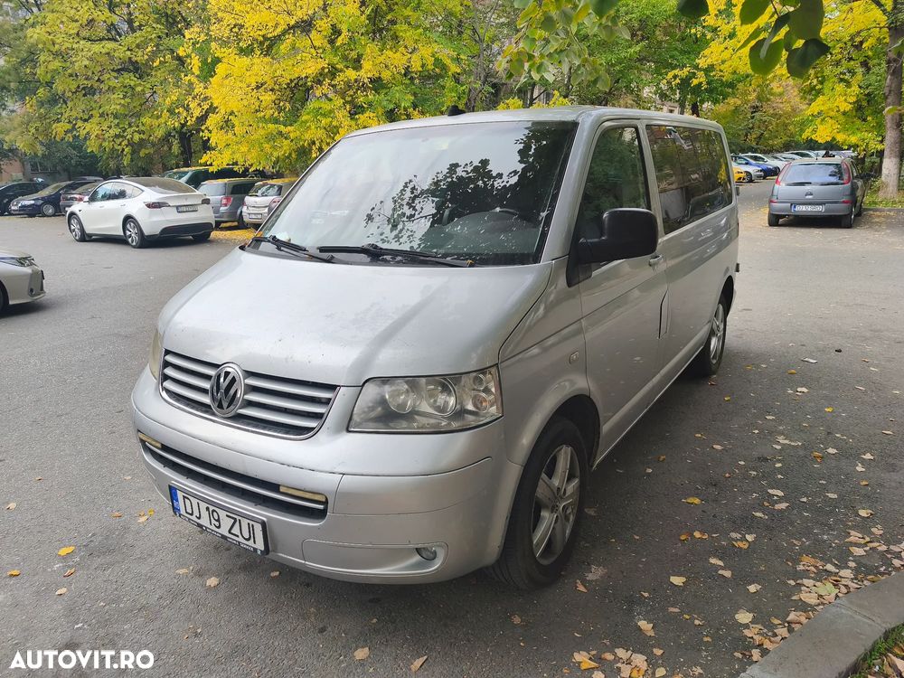 Volkswagen Caravelle - 2