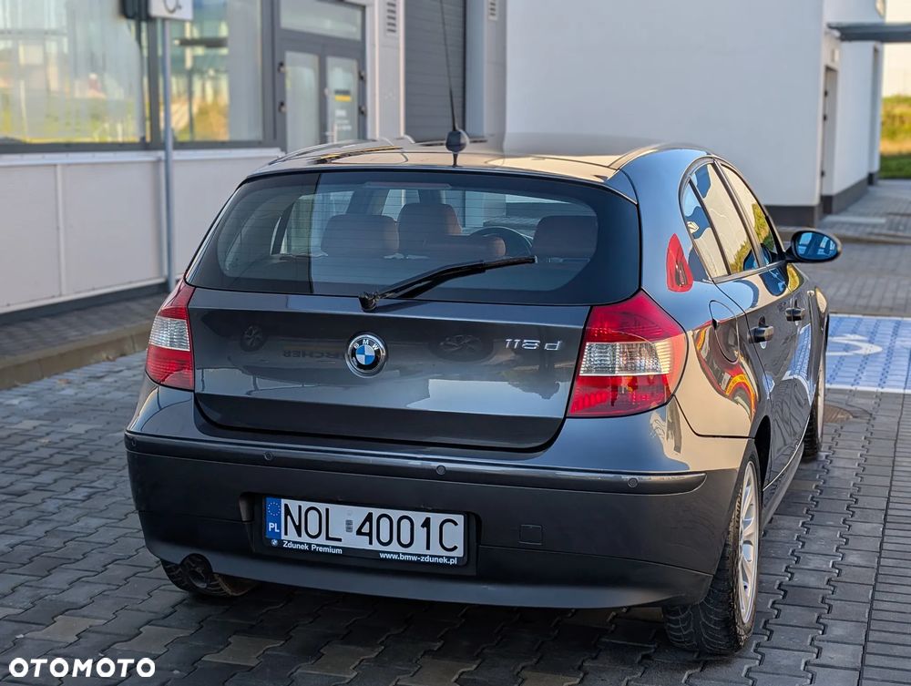 BMW Seria 1 118d - 11