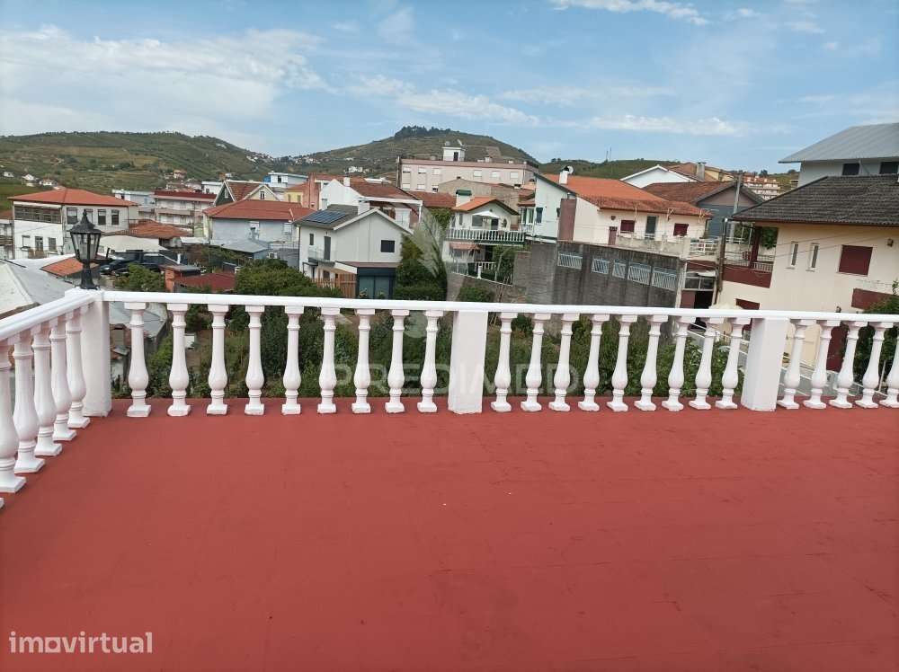 Moradia V6 Em Peso da Régua - Grande imagem: 2/25