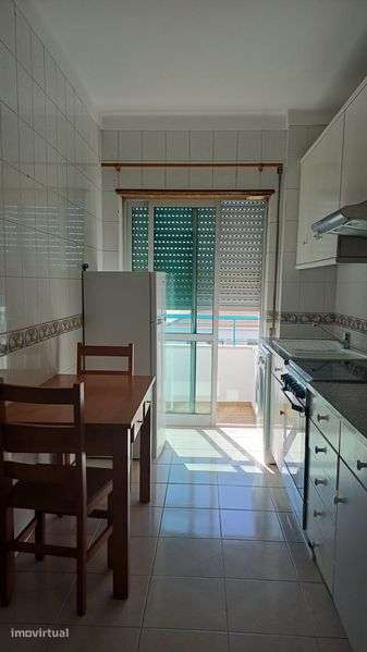 Arrenda-se apartamento T1 - Grande imagem: 5/11