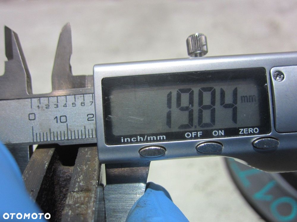 BMW X3 G01 TARCZE HAMULCOWE TYLNE TYŁ KLOCKI 330X20 NIEORYGINALNE 6885452 - 7