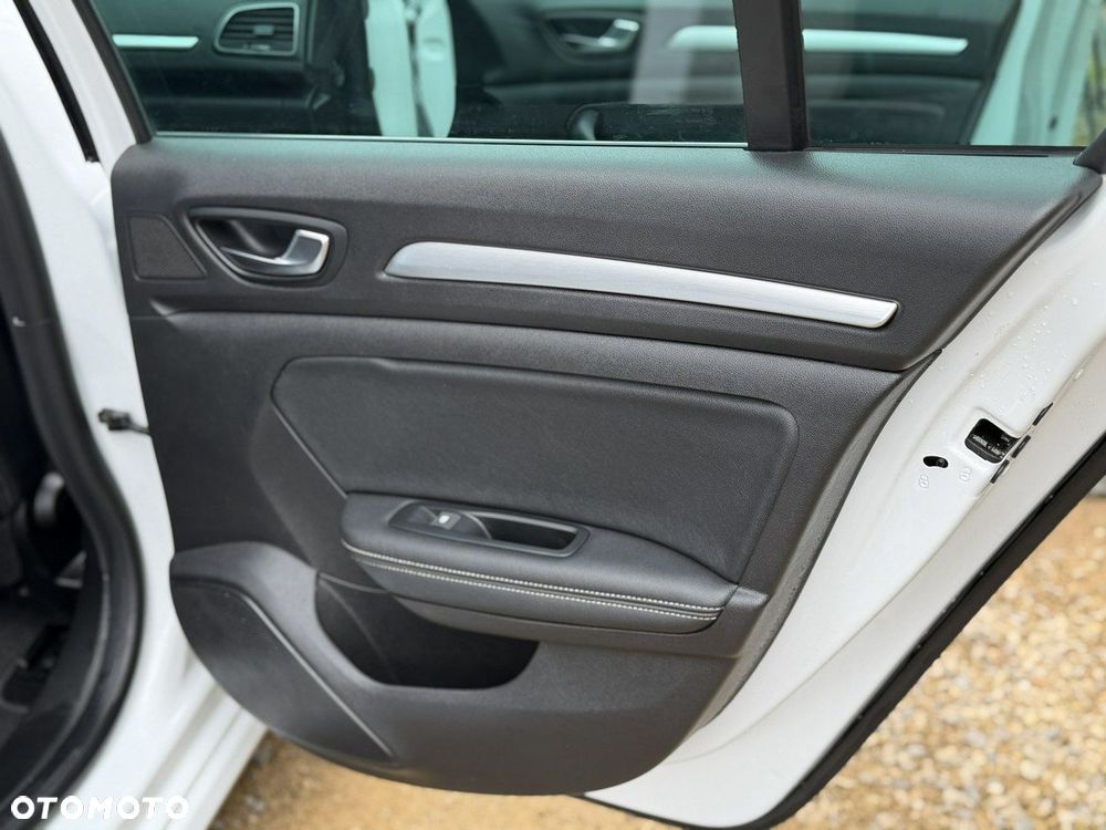 Renault Megane - 21