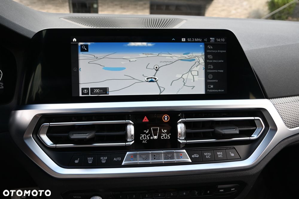 BMW Seria 3 320e M Sport - 23