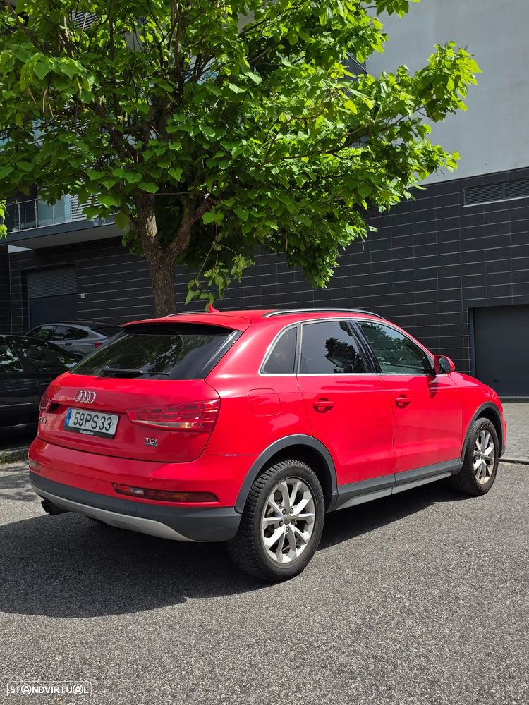 Audi Q3 2.0 TDI quattro Design S tronic - 4