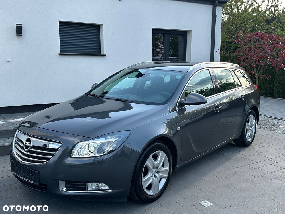 Opel Insignia - 1