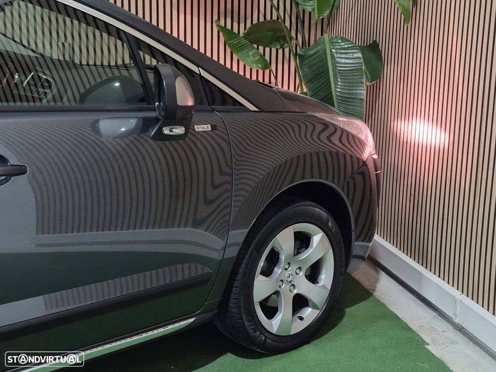 Peugeot 3008 1.6 HDi Style - 8